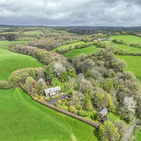 Nutsford House Bed and Breakfast Dulverton Εξωτερικό φωτογραφία